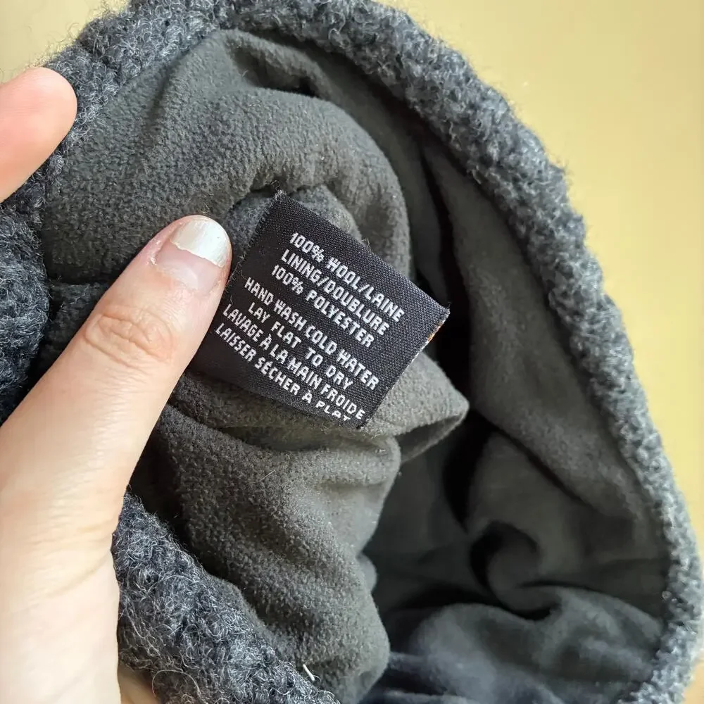 Everest Designs 100% wool hat gray black knit beanie made in nepal one size
